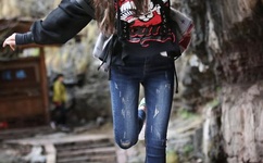 久久性色AV亚洲电影无码